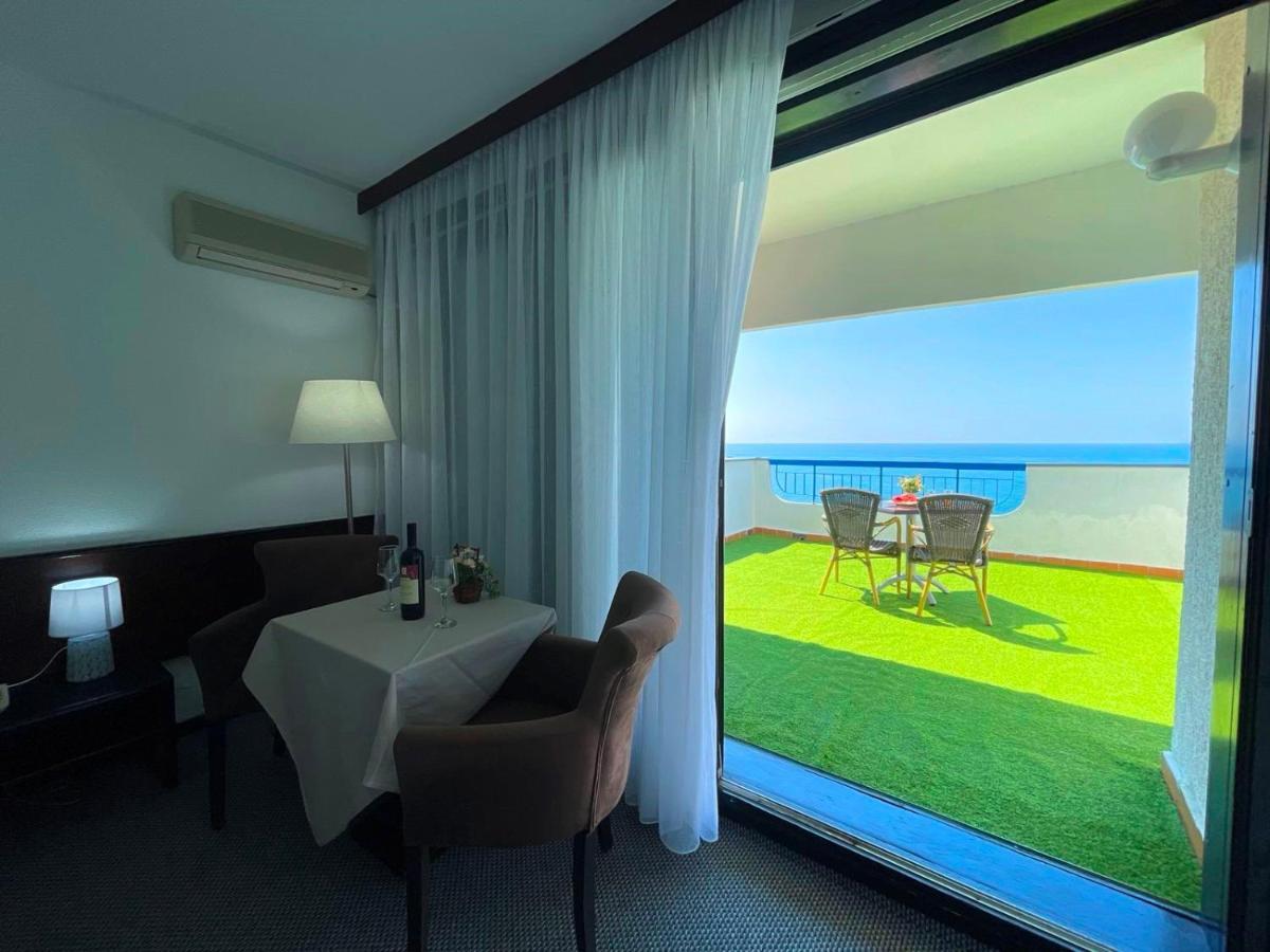 Corpus A - Hotel Albatros Ulcinj Exterior foto